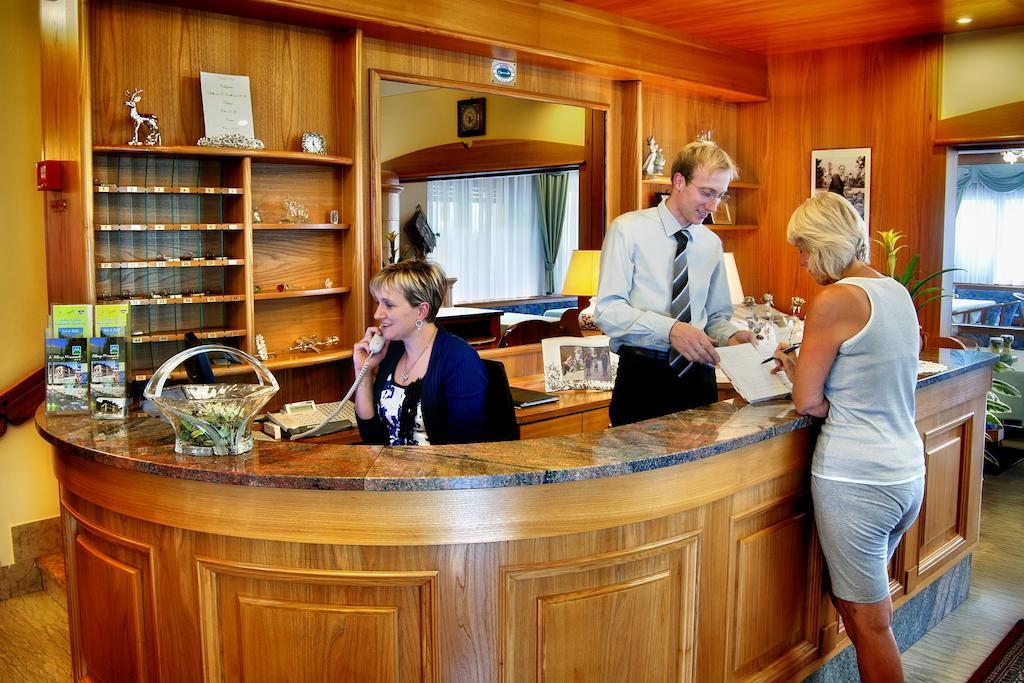 Albergo Miramonti ラッビ エクステリア 写真